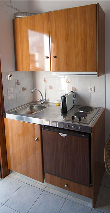 The rooms and apartments Nikoleta in the centre of Apollonia