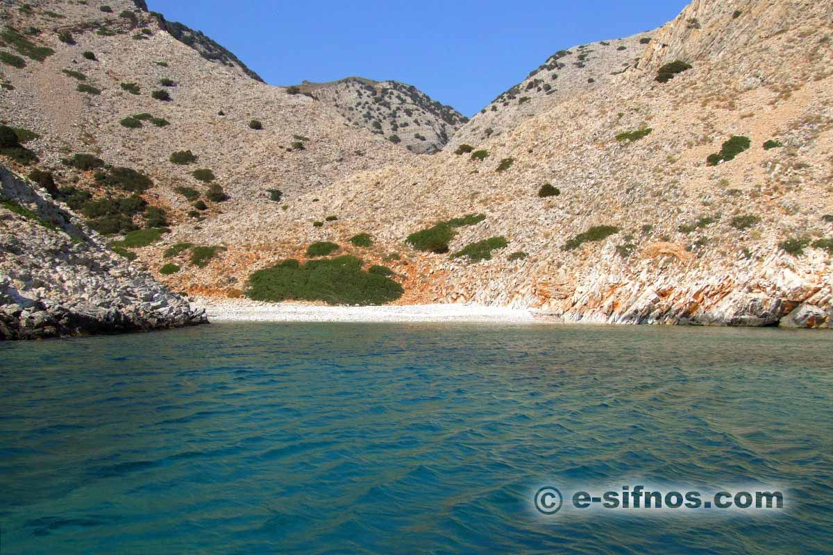 Stranden Gialoudia