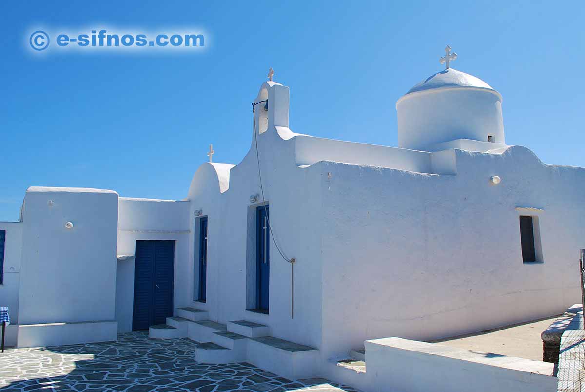 Klostret Stavros vid stranden Fassolou i Faros