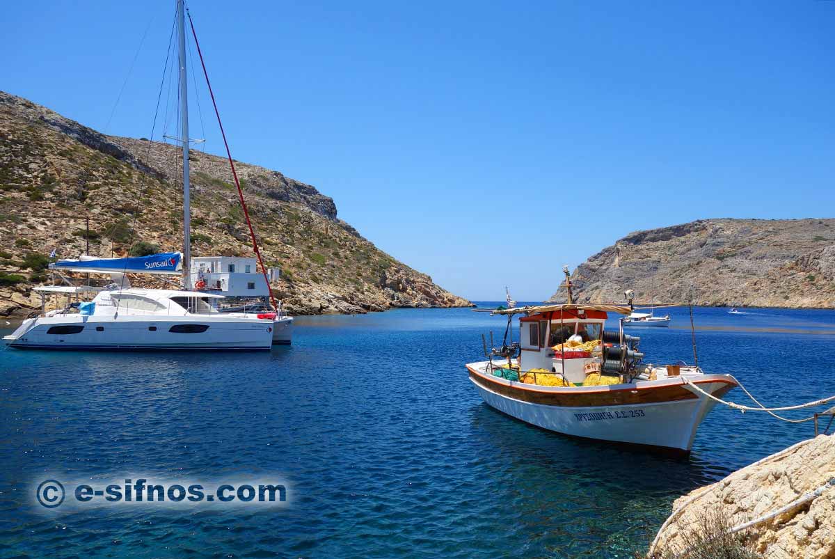 Lugn vid bukten Cheronissos
