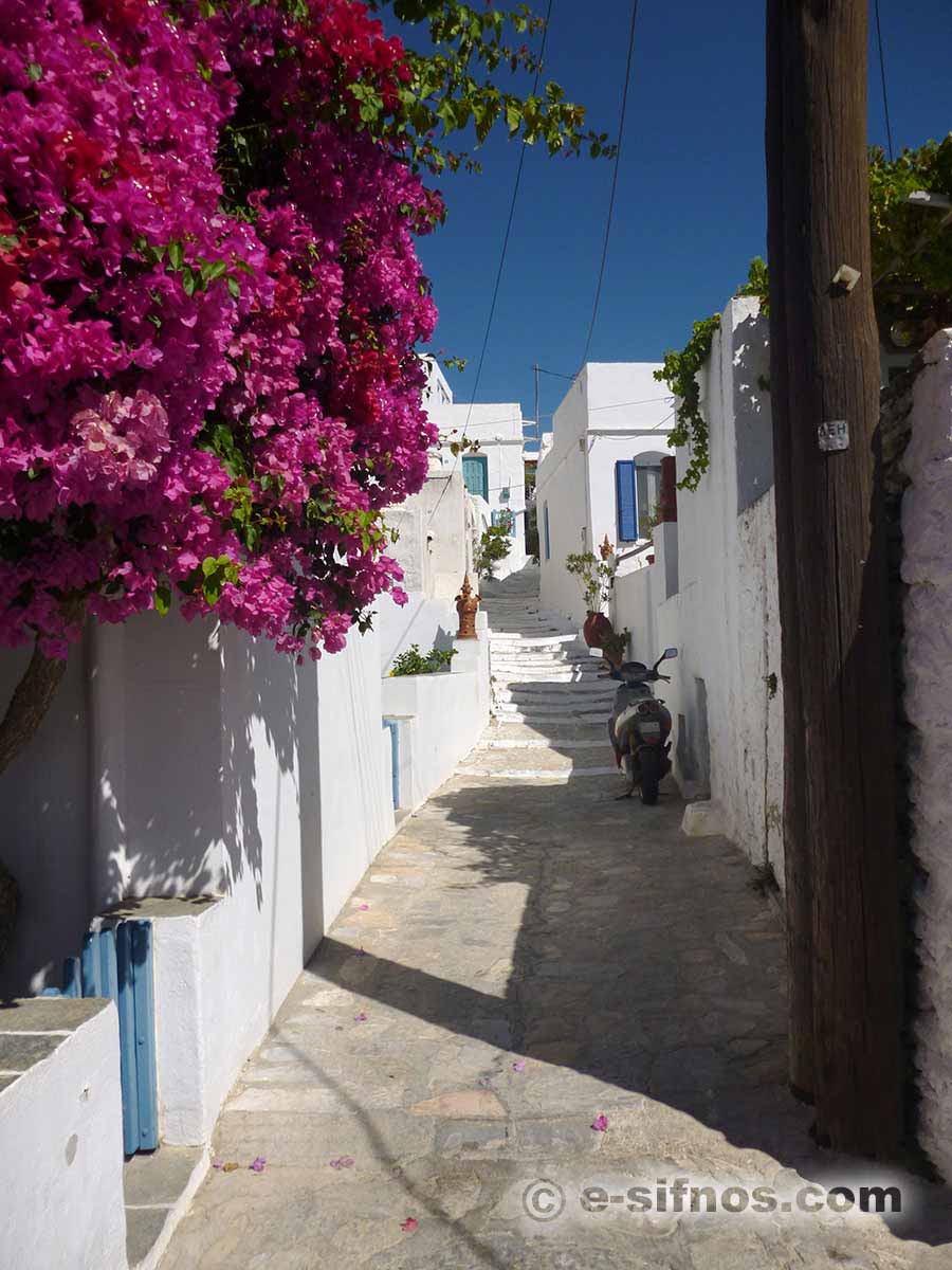 Gränd i Artemonas, Sifnos