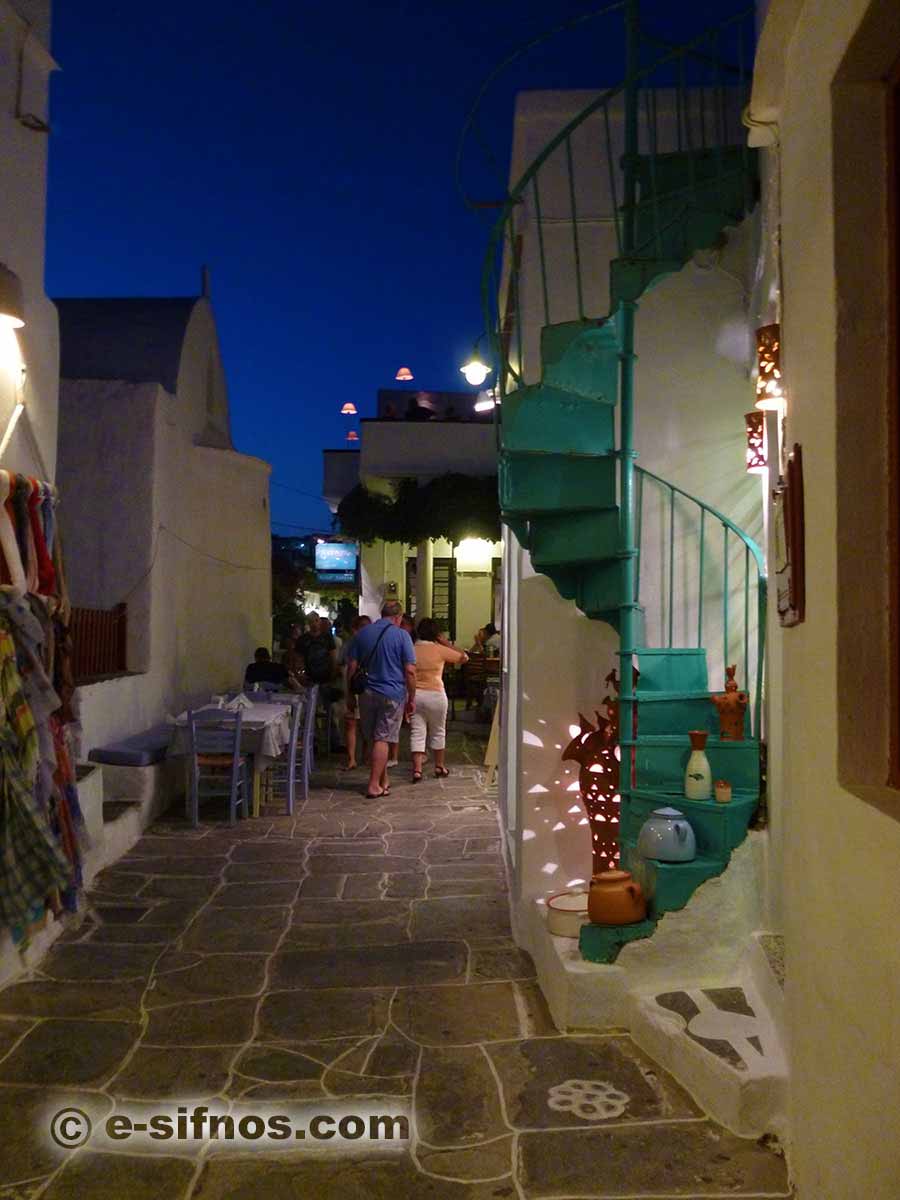 Shoppinggränd i Apollonia, Sifnos